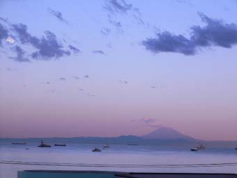 朝焼け-たてやま夕日海岸ホテルにて-（10.8）