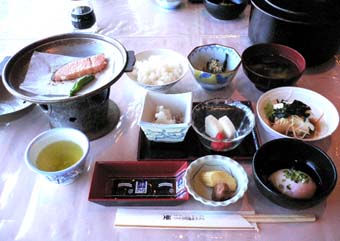 朝食-たてやま夕日海岸ホテルにて-（10.8）