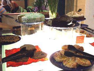 自然史博物館　カフェテリアのデザート