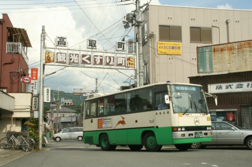 壺阪 山 駅 バス トップ