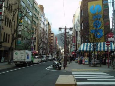 北野へ向かう道