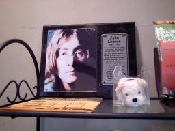 フランスベーカリー ジョンレノン