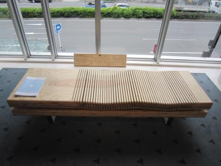 ティンバライズ建築展に展示された、ＬＶＬでできた椅子です。