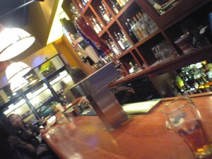 06-05-03_8thAvenueBar.jpg