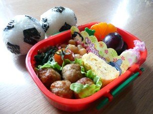 サッカー交流戦のお弁当♪