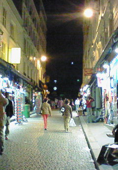 モンマルトルの坂