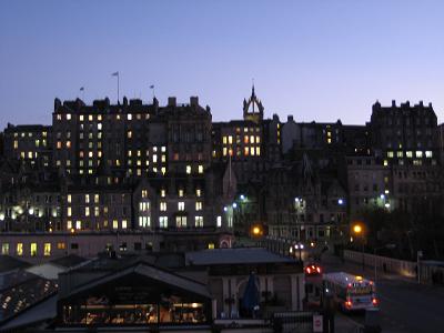 新市街から見たロイヤルマイル