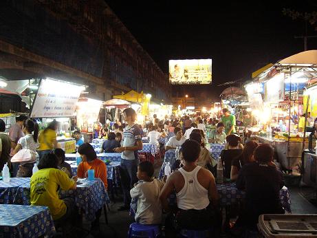 夜市の食堂屋台