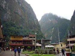 90030Aguas Calientes