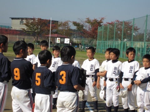 2011・11・23　対戦挨拶.jpg