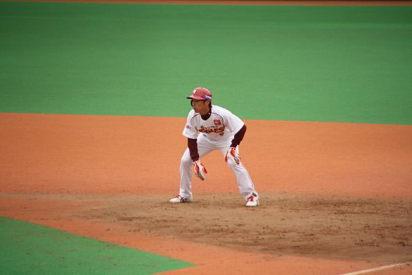 2011.3.3 237代走の阿部選手.JPG