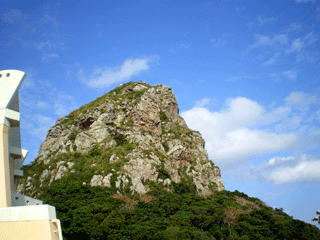 伊江島城山全景