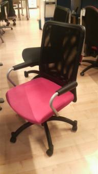 ワークチェアー11,980円