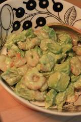 エビとアボカドサラダ