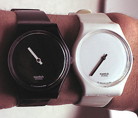 Swatch white best sale hours black minutes