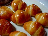 酵母パン　バターロール