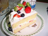 誕生ケーキ　カット