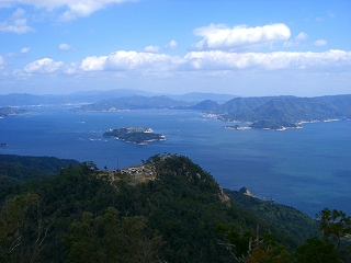 弥山。山頂より