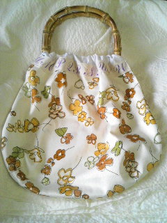 テープのバッグ