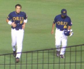 一ゴロ後の岡田君