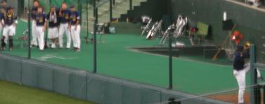 加藤大輔マウンドへ