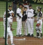 0704ハム投手コーチ