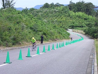 h坂