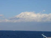 富士山と海