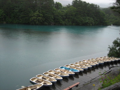 雨の五色沼