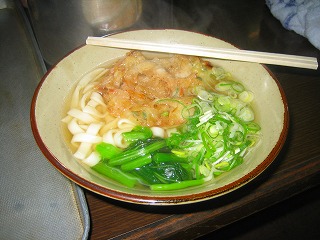 ちっぷは掻き揚げいり！　７００円　だったかなー