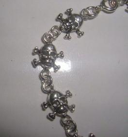 ブレス　ドクロアップ