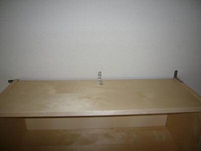 20070102本棚固定上部.jpg