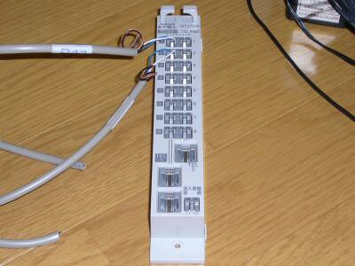 20060917電話端子台.jpg
