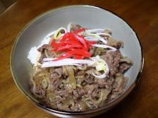 牛丼盛り付け