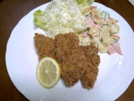 とんかつとマカロニサラダ