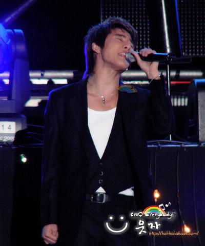 1159016907_xiah00.jpg