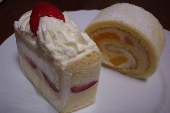 ピーチロールとショートケーキ