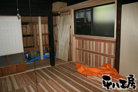 床が出来ました！