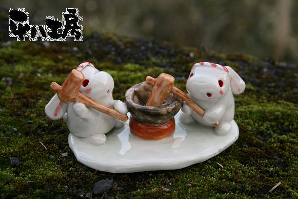 もちつきペッタンウサギさん