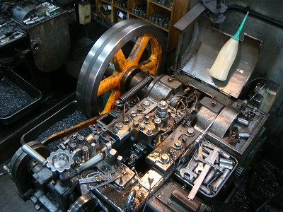 ヘッダー作業部