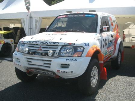 三菱パジェロ 2002