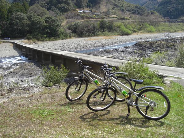 沈下橋とマウンテンバイク