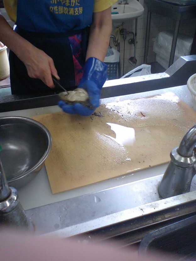 道の駅庄内の岩ガキの２