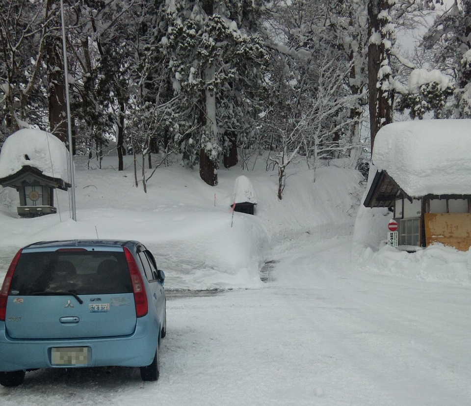 羽黒山の駐車場