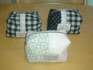 キャラメルポーチ