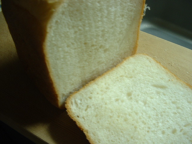 ふわふわ食パン断面