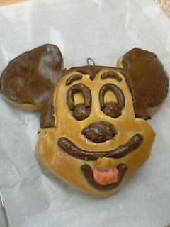 ミッキーの壁掛けパン