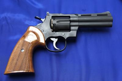 ＴパイソンＨＷ２