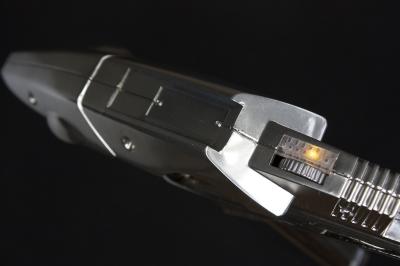 フェザーガン３