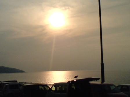 日本海に沈む夕日